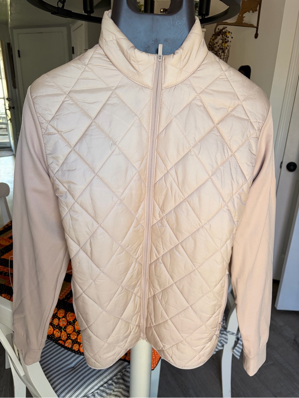 Women's Quilted Light Tan Jacket
